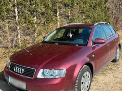Rot Gebraucht 2002 Audi A4 Kombi | 2.250 € (Etwas zu teuer)