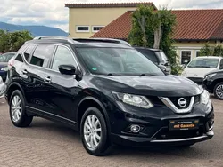 Schwarz Gebraucht 2017 Nissan X-Trail Tekna SUV | 12.999 € (Fairer Preis)
