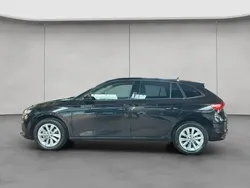 Black magic pearlescent Gebraucht 2024 Skoda Scala Selection Kleinwagen | 20.890 € (Guter Preis)