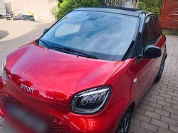 Rot Gebraucht 2021 Smart ForFour Electric Drive Prime Exclusive Kleinwagen | 13.900 € (Fairer Preis)