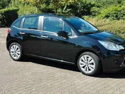 Schwarz Gebraucht 2015 Citroën C3 Kleinwagen | 5.100 € (Fairer Preis)