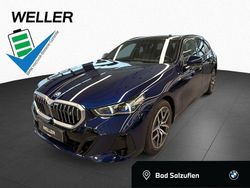 Tansanitblau ii (blau) Gebraucht 2024 BMW i5 Comfort Edition Kombi | 58.900 € (Guter Preis)