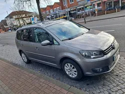 Silber Gebraucht 2010 VW Touran Van / Kleinbus | 6.600 € (Fairer Preis)