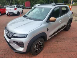 Silber Gebraucht 2023 Dacia Spring Extreme Kleinwagen | 11.450 € (Superpreis)