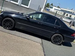 Schwarz Gebraucht 2005 Mercedes C230 Limousine | 2.000 €