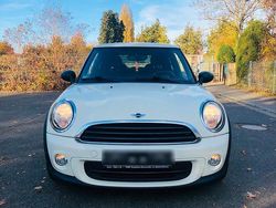 Weiß Gebraucht 2011 Mini ONE Kleinwagen | 3.500 € (Fairer Preis)