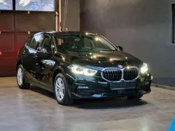 Schwarz Gebraucht 2023 BMW 118 Sport Line Kleinwagen | 22.999 € (Guter Preis)