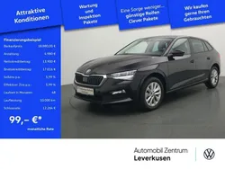 Schwarz / blackmagic perleffekt (metallic) Gebraucht 2023 Skoda Scala Selection Kleinwagen | 18.880 € (Fairer Preis)