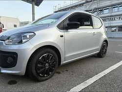 Silber Gebraucht 2015 VW up! Kleinwagen | 6.000 € (Fairer Preis)
