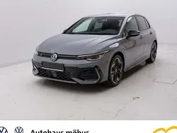 Mondsteingrau Neu 2025 VW Golf VIII R-line Limousine | 38.990 € (Teuer)