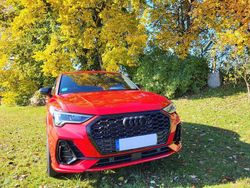 Rot Gebraucht 2024 Audi Q3 Sportback S-Line SUV | 46.400 € (Teuer)