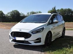 Weiß Gebraucht 2023 Ford S-MAX ST-Line Van / Kleinbus | 29.900 € (Fairer Preis)