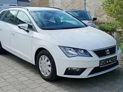 "candy" weiss Gebraucht 2020 Seat Leon Reference Kombi | 15.300 € (Guter Preis)