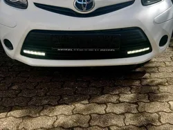 Weiß Gebraucht 2012 Toyota Aygo Kleinwagen | 2.700 € (Fairer Preis)