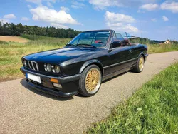 Schwarz Gebraucht 1987 BMW 325 Cabriolet Cabrio | 20.000 €