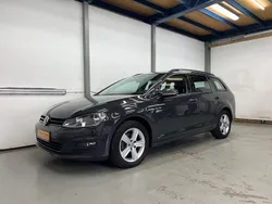 Grau Gebraucht 2017 VW Golf VII Comfortline Kombi | 9.999 € (Fairer Preis)