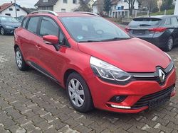 Rot Gebraucht 2019 Renault Clio GrandTour Bose Edition Kombi | 9.950 € (Fairer Preis)