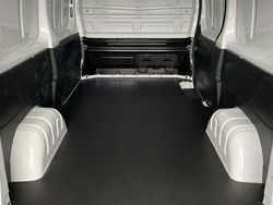 Weiß Neu 2025 Renault Trafic Komfort Van | 31.480 €