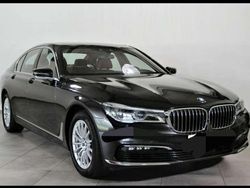 Gebraucht 2017 BMW 750 Limousine | 36.000 €