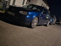 Blau Gebraucht 2000 VW Golf IV Highline Kombi | 1.100 € (Superpreis)