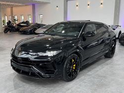 Schwarz Gebraucht 2024 Lamborghini Urus SUV | 259.950 €