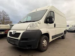 Weiß Gebraucht 2011 Peugeot Boxer Van | 9.500 €