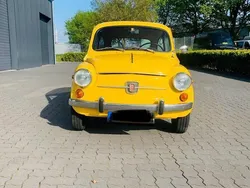 Gelb Gebraucht 1971 Fiat 600D Limousine | 8.950 €