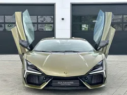 Schwarz Neu 2025 Lamborghini Revuelto Coupé | 679.990 €