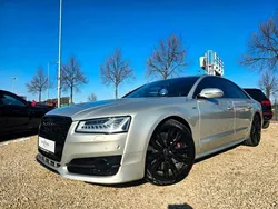 Audi S8 plus