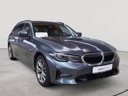 Mineralgrau metallic Gebraucht 2021 BMW 320e Sport Line Kombi | 21.290 € (Fairer Preis)