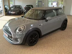 Grau Gebraucht 2018 Mini ONE Kleinwagen | 16.180 € (Fairer Preis)