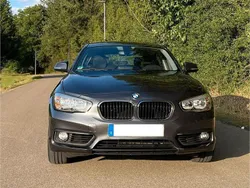 Grau Gebraucht 2018 BMW 120 Advantage Kleinwagen | 16.000 € (Guter Preis)