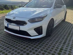 Weiß Gebraucht 2021 Kia Ceed GT 2 Limousine | 21.500 € (Fairer Preis)