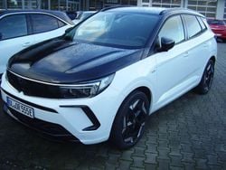 Weiß Gebraucht 2022 Opel Grandland X GSe SUV | 31.900 €