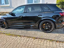 Schwarz Gebraucht 2022 Audi e-tron Black Edition SUV | 33.500 € (Superpreis)