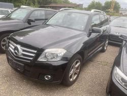 Obsidianschwarz metalliclack Gebraucht 2009 Mercedes GLK320 SUV | 7.650 € (Guter Preis)