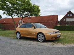 Gold Gebraucht 2000 Audi A3 Ambition Limousine | 2.500 € (Teuer)