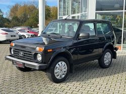 Schwarz Gebraucht 2021 Lada Urban SUV | 13.900 € (Fairer Preis)