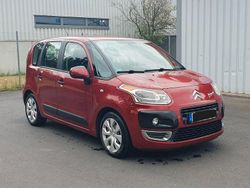 Rot Gebraucht 2010 Citroën C3 Picasso Tendance Van / Kleinbus | 2.600 € (Guter Preis)
