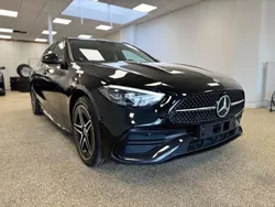Schwarz Gebraucht 2022 Mercedes C300e AMG line Limousine | 33.690 € (Fairer Preis)