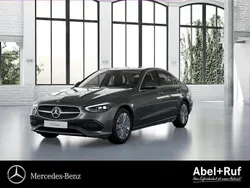 Grau Gebraucht 2024 Mercedes C200 Avantgarde Limousine | 39.589 € (Guter Preis)