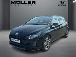 Schwarz Neu 2024 Hyundai i20 Trend Limousine | 18.888 € (Guter Preis)