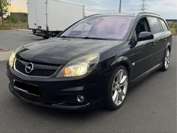 Schwarz Gebraucht 2008 Opel Vectra OPC Kombi | 7.500 €