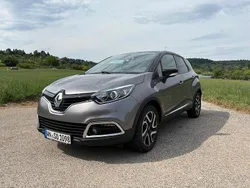 Grau Gebraucht 2015 Renault Captur Luxe SUV | 9.750 € (Fairer Preis)