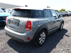 Moonwalk grey metallic moonwalk grey metallic Gebraucht 2019 Mini Cooper Countryman SUV | 19.761 € (Fairer Preis)