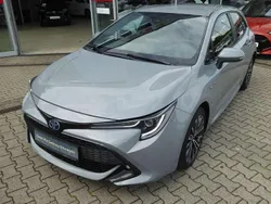 Manhattengrau Gebraucht 2020 Toyota Corolla Team Kleinwagen | 19.690 €