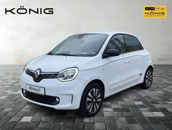 Weiß Gebraucht 2022 Renault Twingo Kleinwagen | 15.997 € (Etwas zu teuer)