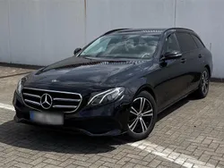 Schwarz Gebraucht 2017 Mercedes E200 Night Kombi | 19.300 €