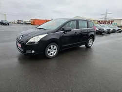 Schwarz Gebraucht 2013 Peugeot 5008 Active Van / Kleinbus | 7.900 € (Teuer)