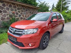 Rot Gebraucht 2016 Dacia Logan MCV Lauréate Kombi | 6.990 € (Fairer Preis)